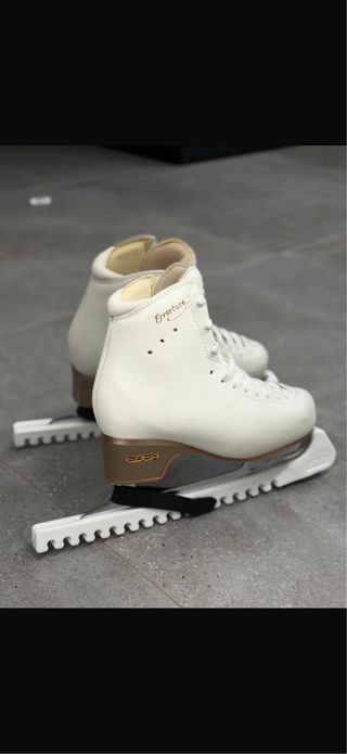 Pattini da figura EDEA bianchi