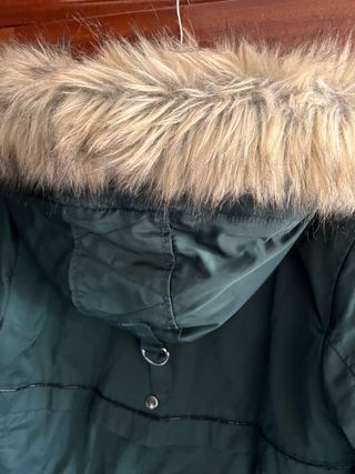Abrigo Verde Pull&Bear con Capucha