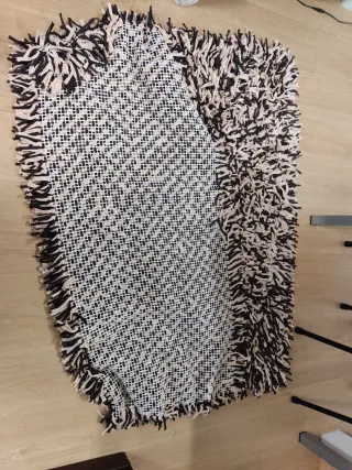 2 Tappeti Design Realizzati a Mano