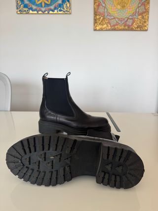 Botines , piel natural