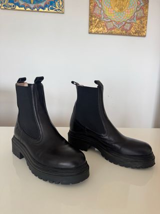 Botines , piel natural