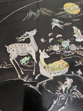 Mesa oriental antigua. Nacar. Grande