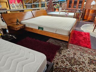 Cama King Size Cerne - Bom Estado