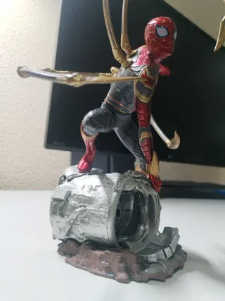 Pack Figuras Marvel Venom y Spiderman