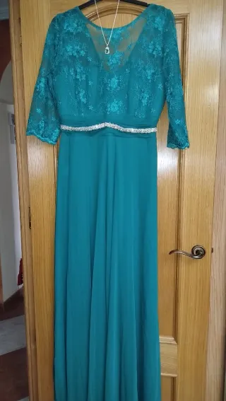 Vestido largo encaje verde azulado