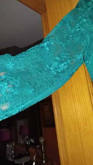 Vestido largo encaje verde azulado