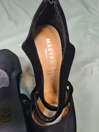 Tacones Marypaz Negros Terciopelo Talla 37