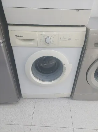 Lavadora Balay Carga Frontal Blanca
