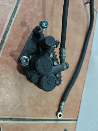 Pinza Freno del. Honda NS125F