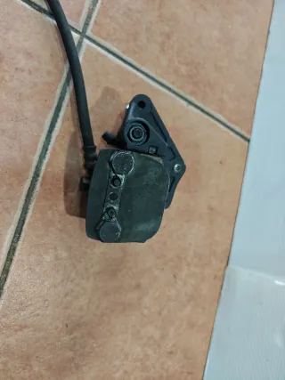 Pinza Freno del. Honda NS125F