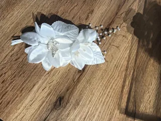 Flores de tela para tocados