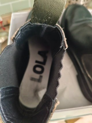 Botines negros de piel