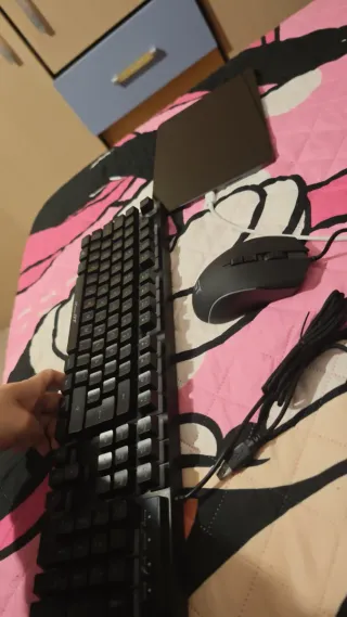Pack Gamer Teclado y Ratón + Monitor