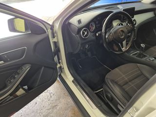 Mercedes-Benz GLA 2014