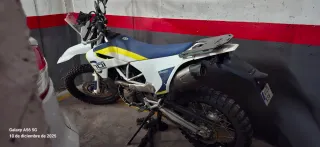 Husqvarna 701 Enduro Moto