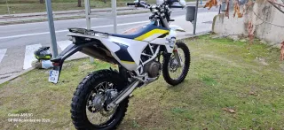 Husqvarna 701 Enduro Moto