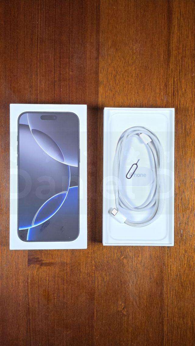 IMPOLUTO Apple iPhone 16 Pro Max 256GB