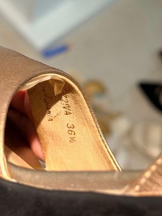 Sandalias Geox Tacón Corcho 11cm Negro/Dorado