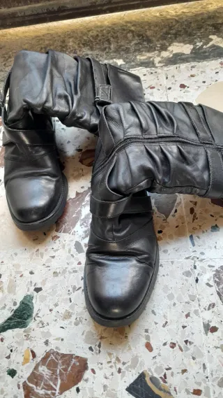 Stivali in pelle n.36 neri