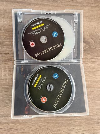 True Detective DVD 3 discos