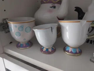 Conjunto Tetera y Tazas Chip y Sra. Potts