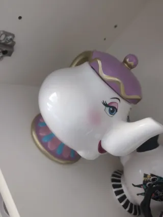 Conjunto Tetera y Tazas Chip y Sra. Potts