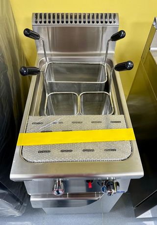 COCEDOR DE PASTA 25 LTS Y 10 KW ATOSA