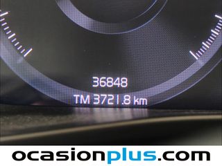 Volvo XC40 T3 Business Plus Auto 120 kW (163 CV)