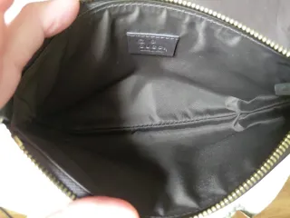 Cartera de mano Bolso Wristlet. GUCCI piel marron