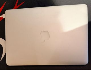 MacBook Air 13” i5 8GB 128GB Plata