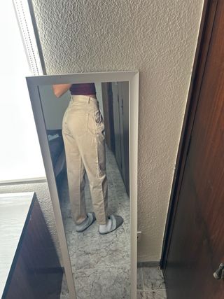 Pantalones beige de talle alto