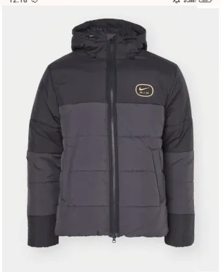 Chaqueta Nike Talla S  Negra y Gris