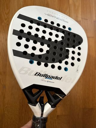 Bullpadel Vertex 05 Padel Racket