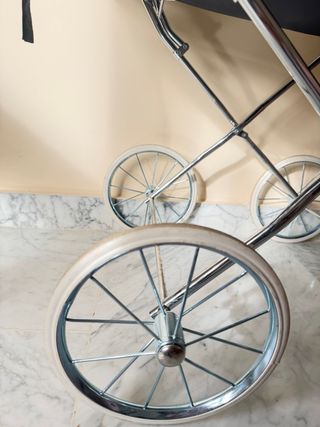 Cochecito vintage cromado años 80-90