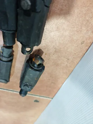 Estriberas Honda NS125F