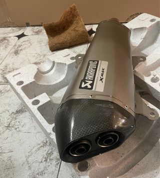 Escape Akrapovič Xmax 400