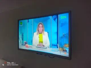 TV TCL 32 Curva Funcional