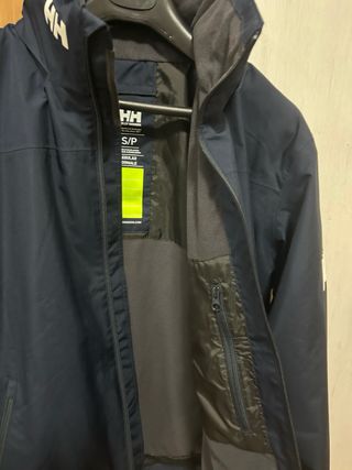 Chaqueta Helly Hansen Azul Marino. Unisex