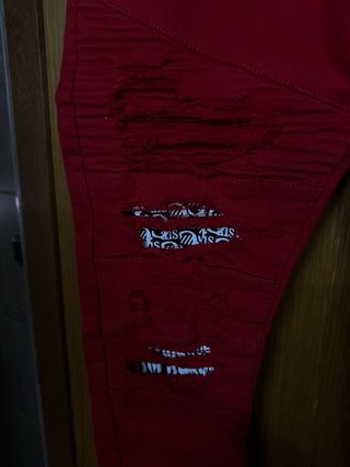 Pantalón vaquero rojo FLYING G