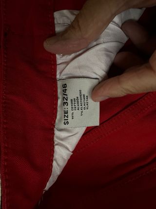 Pantalón vaquero rojo FLYING G