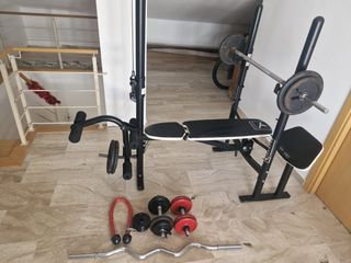 Gimnasio completo banco pesas y barras