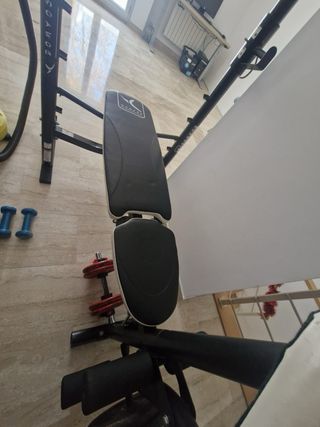 Gimnasio completo banco pesas y barras