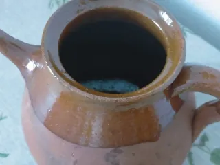 Cafetera o Tetera de barro refractario y vidriado