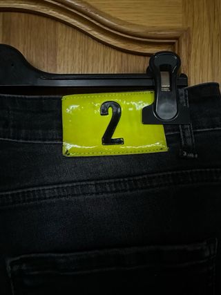 Pantalón vaquero negro ICON