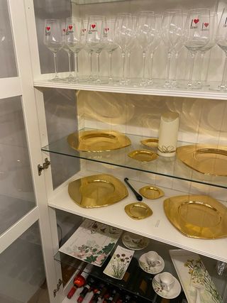 Vitrina Estantería Liatorp Blanca. Perfecto estado