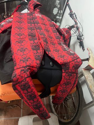 Traje de pesca submarina Picasso