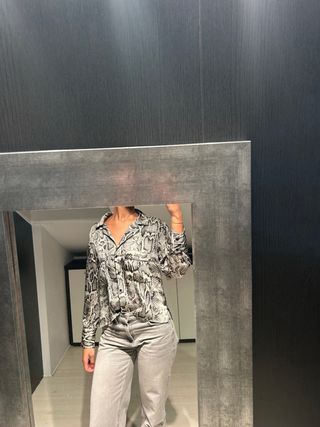 Blusa estampado serpiente