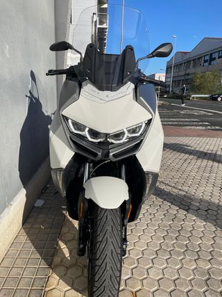 dasMoto vende BMW C400GT 2022 FULL 16750kms