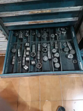 Punzonadora FINN-POWER