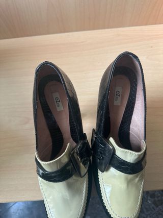 Zapatos de tacón Ezio beige y negro